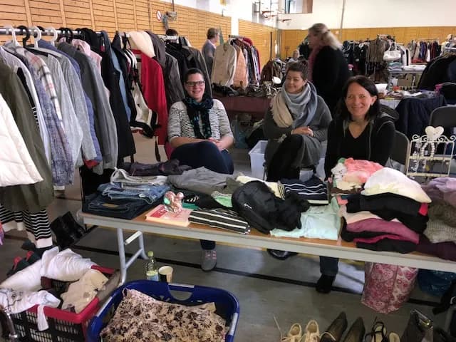 Mädelsflohmarkt in der Jabachhalle in Lohmar